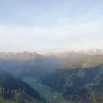 Andrea 7 By Smr Close To Gondola