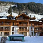 Διαμέρισμα Andrea 7 By Smr Close To Gondola Rauris